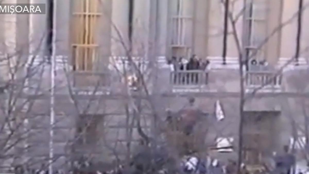 imagini de arhiva din 20 decembrie 1989 cand la timisoara au sunat sirenele libertatii ceausescu cerea urss sa si retraga agentii