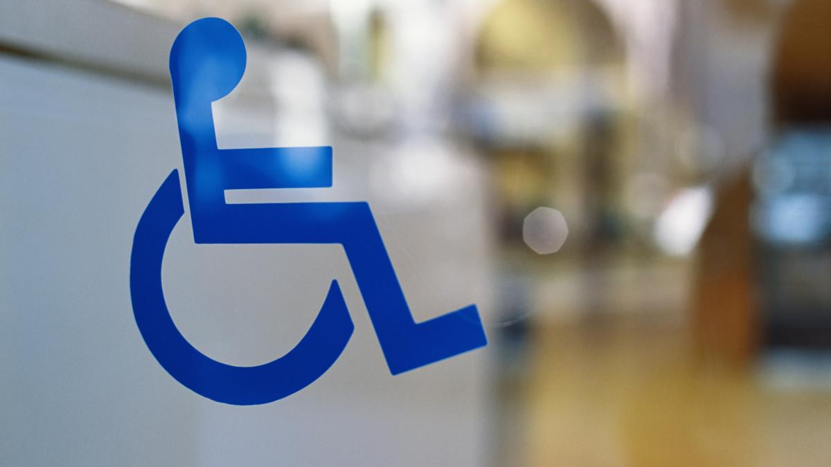 Ministrul Sănătății: Aproape jumătate din certificatele de handicap sunt false