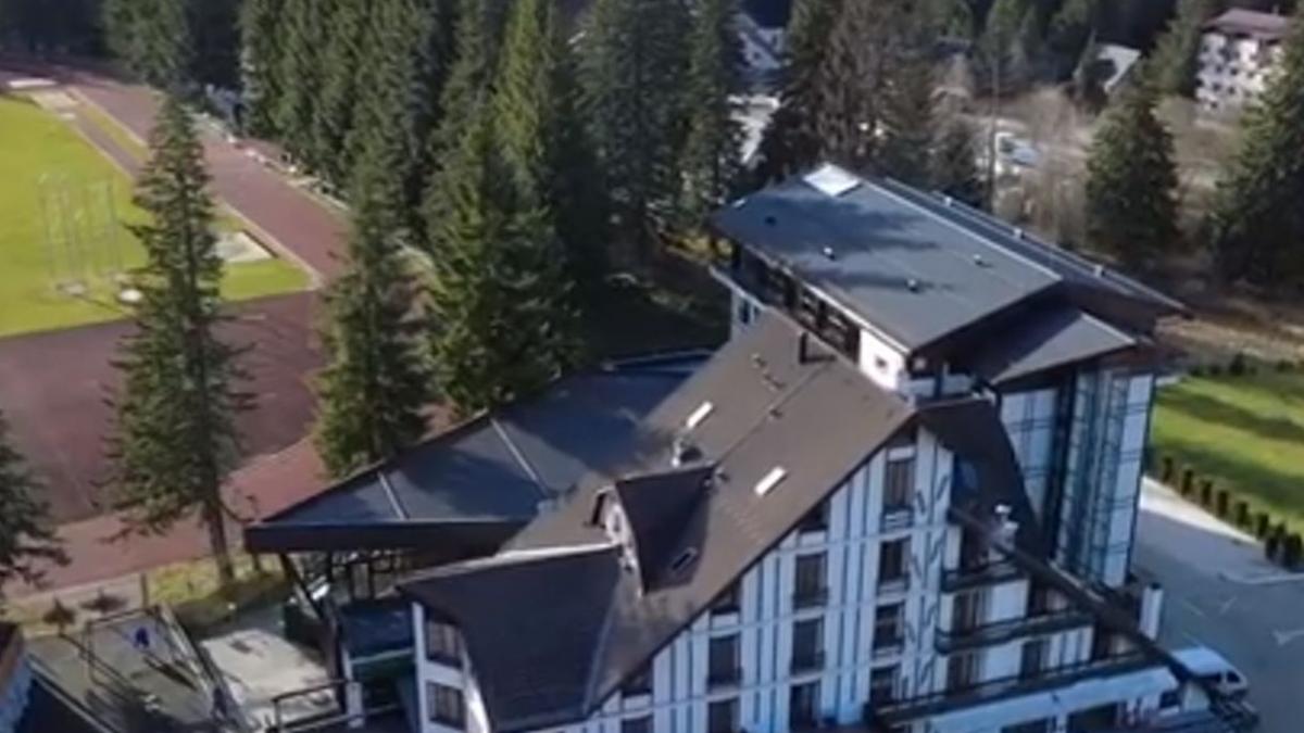 Poiana Brașov, în topul destinaţiilor de sărbători. Cât costă un pachet în care este inclusă masa festivă