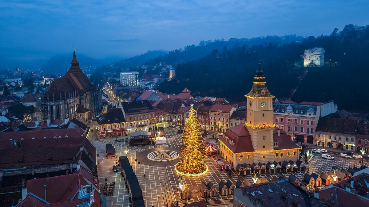 vrei sa te distrezi de revelion te asteptam la brasov in piata sfatului la revelionul kiss fm 2026