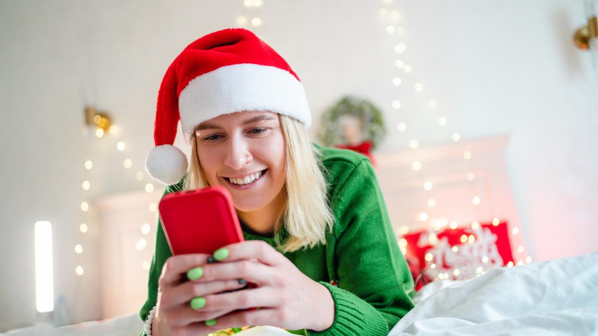 mesaje de craciun 2025 ce le poti scrie oamenilor dragi de sarbatori