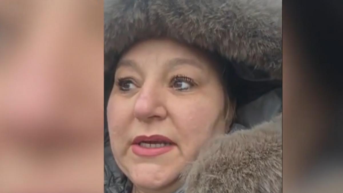 spectacol grotesc cu diana sosoaca la pomana porcului domnule simion uitati scroafa lidera sos il ataca si pe calin georgescu