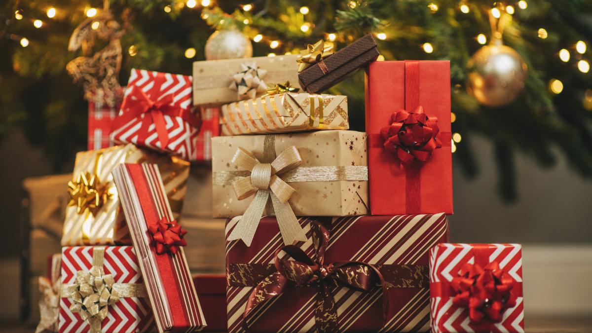 Cadourile de Crăciun revândute, o tendinţă în creştere în Italia. Unul din doi italieni aleg să recicleze produsele primite