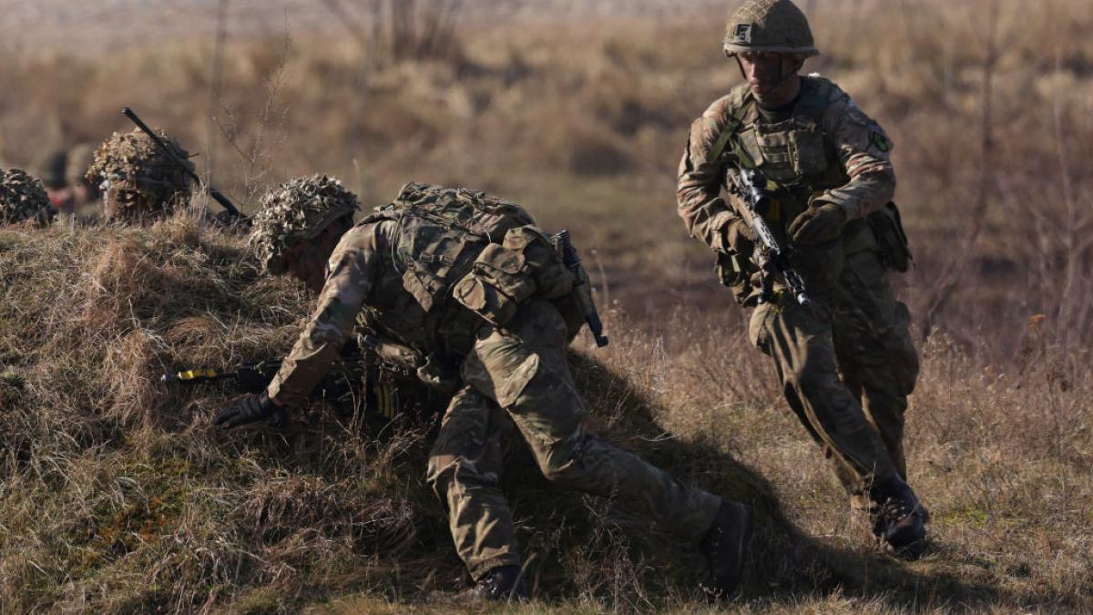 program pilot in marea britanie stagii militare platite pentru tineri fara ca acestia sa fie obligati la final sa ramana in armata