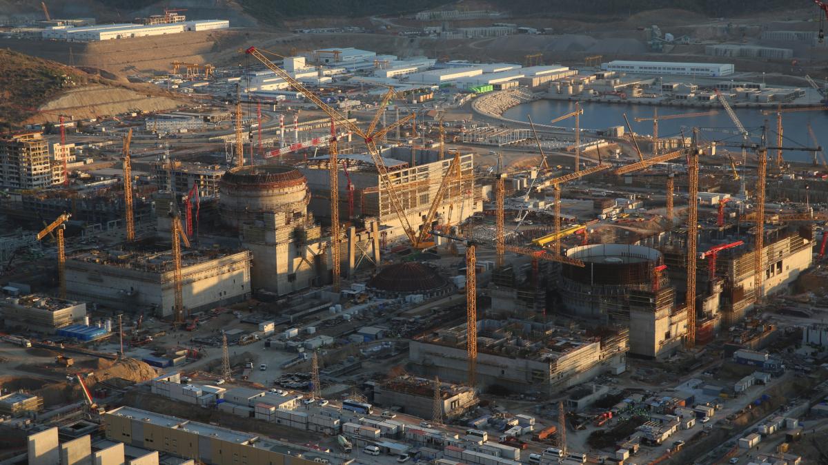 centrala nucleara akkuyu rusia a oferit o noua finantare de 9 miliarde de dolari in timp ce turcia vizeaza lansarea in 2026