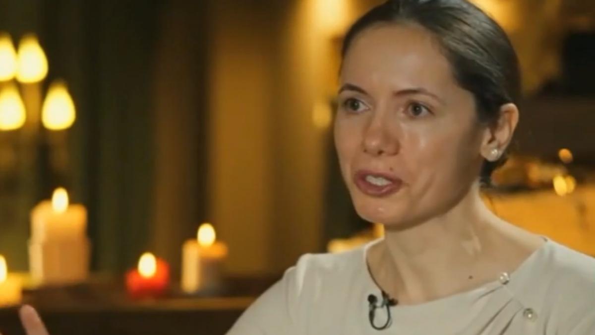 Mirabela Grădinaru a povestit, în lacrimi, un moment din viața ei și a lui Nicușor Dan. "Amândoi am început să plângem"