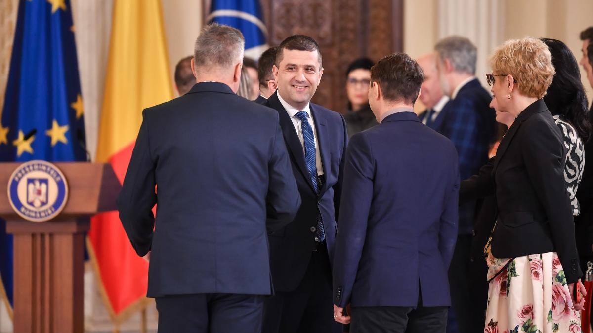 radu miruta atac dur la cei patru judecatori ccr e o rusine si o bataie de joc ce si imagineaza ca pot boicota la infinit