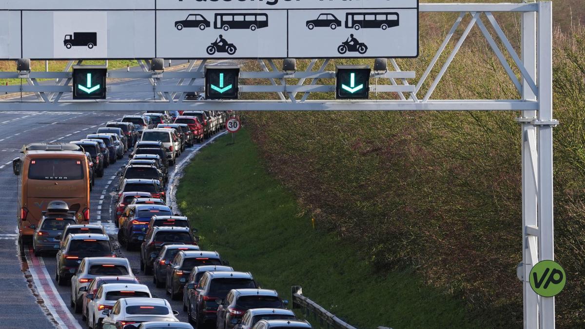 mae a emis o atentionare de calatorie in marea britanie urmeaza perturbari majore de trafic la tunelul canalului manecii