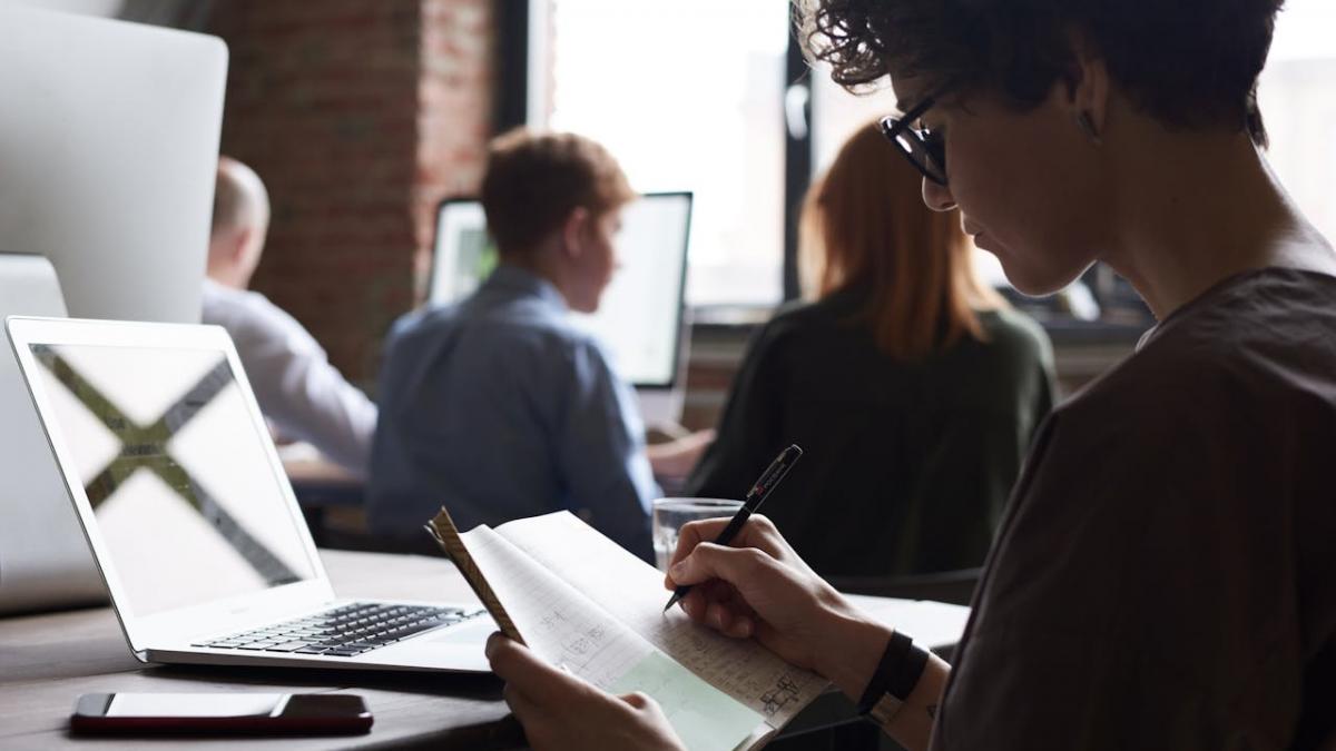 forex explicat in termeni simpli pentru cei care doresc sa inceapa sa investeasca