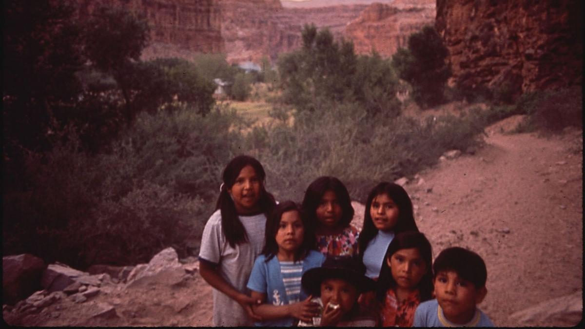 secretul tribului care traieste in adancul marelui canion de peste 1 000 de ani