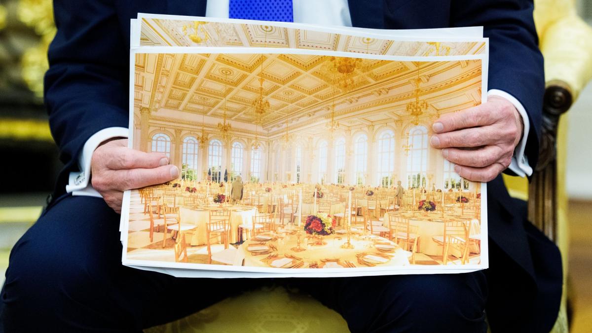 donald trump cauta marmura pentru noua sala de bal a casei albe cheltuielile vor fi acoperite din banii presedintelui