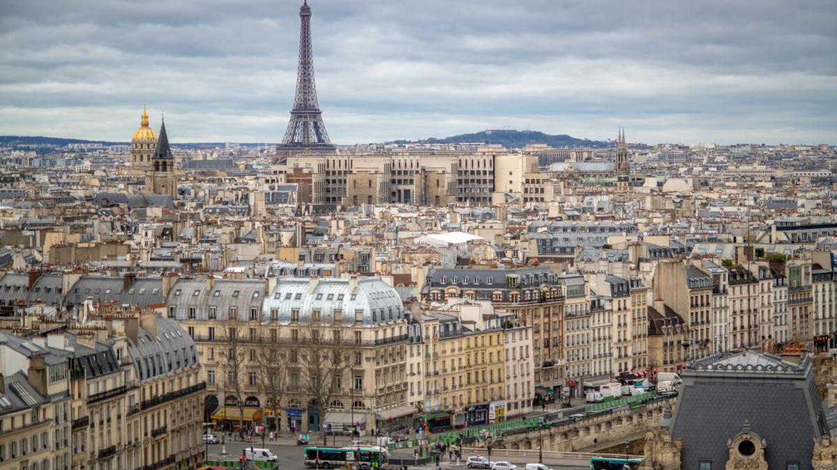 Franța a înăsprit condițiile pentru obținerea cetățeniei de la 1 ianuarie 2026: care sunt noile reguli