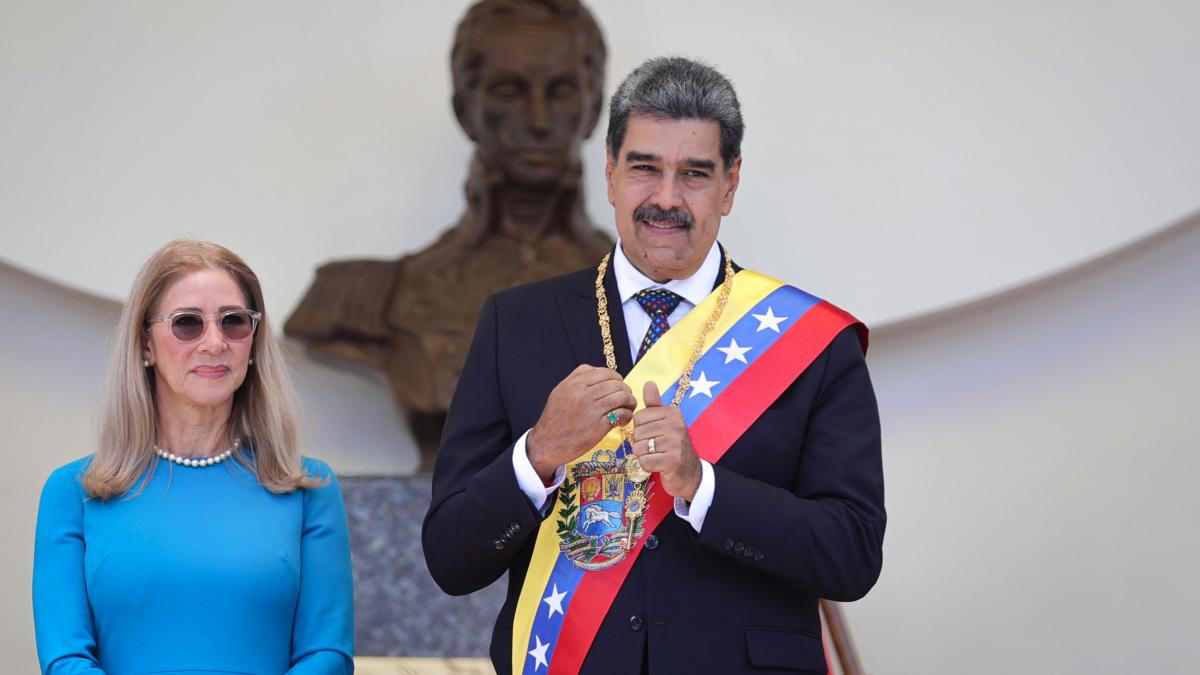 ea e puterea din spatele tronului cine e cilia flores sotia lui maduro si prima combatanta a socialismului venezuelean