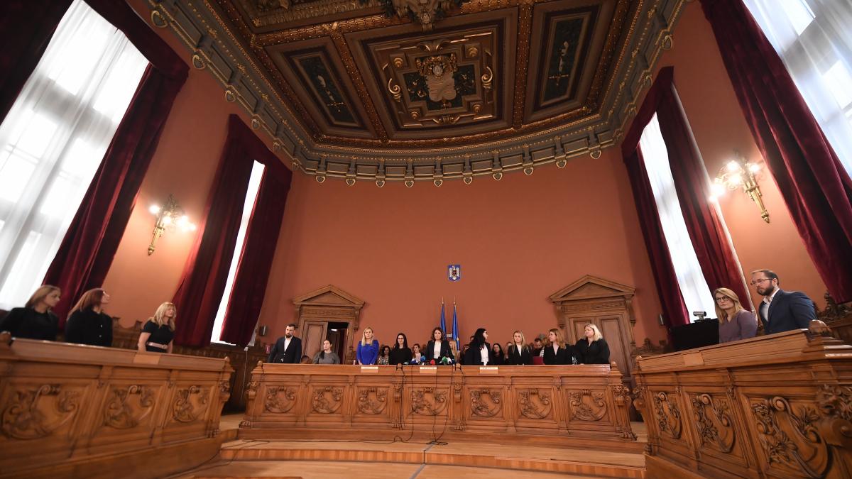 surse curtea de apel bucuresti va publica o analiza pe ultimii trei ani privind completurile si dosarele de coruptie