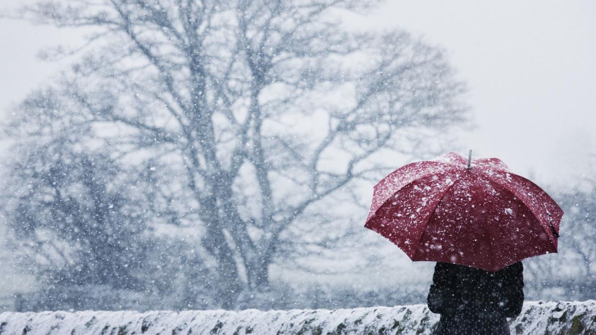 vreme schimbatoare cu ninsori si ploi in toata tara prognoza meteo pentru urmatoarele doua saptamani