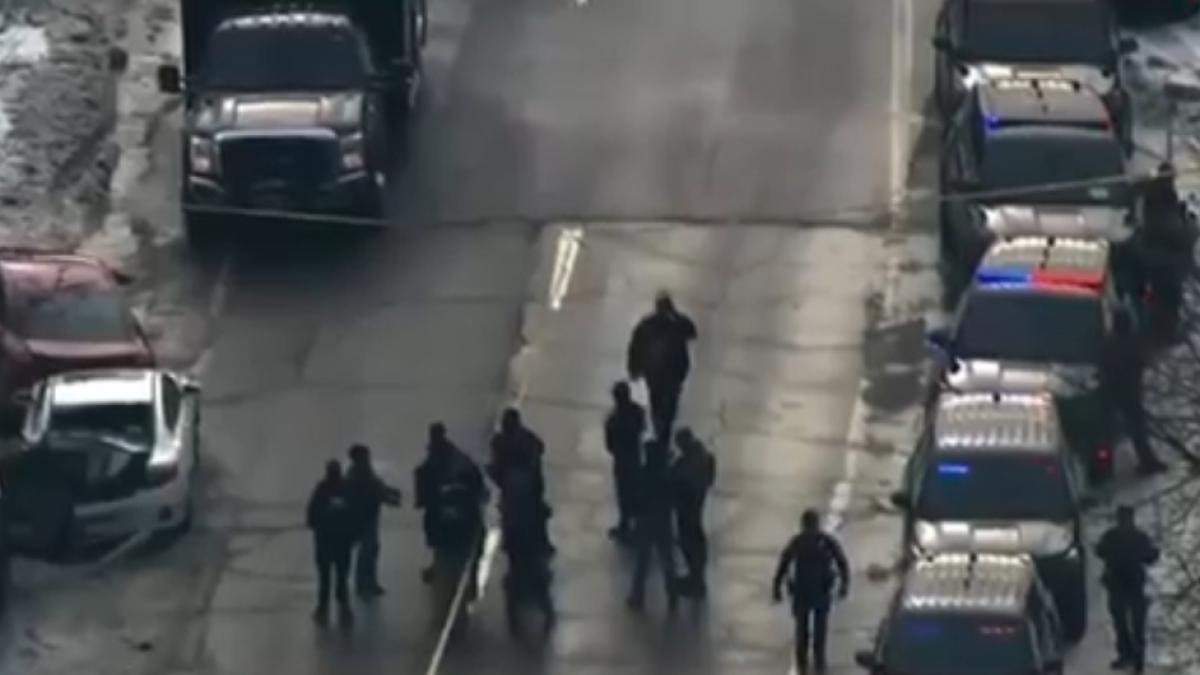 atac armat in orasul american minneapolis in care ar fi fost implicat un agent al serviciului de imigrari