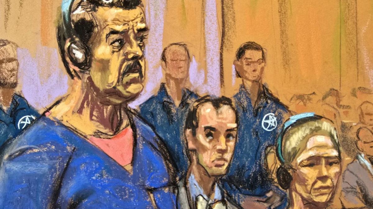 Nicolas Maduro și soția s-au lovit la cap de ușa de oțel evocată de Trump în timp ce fugeau de soldați. Au apărut bandajați în instanță