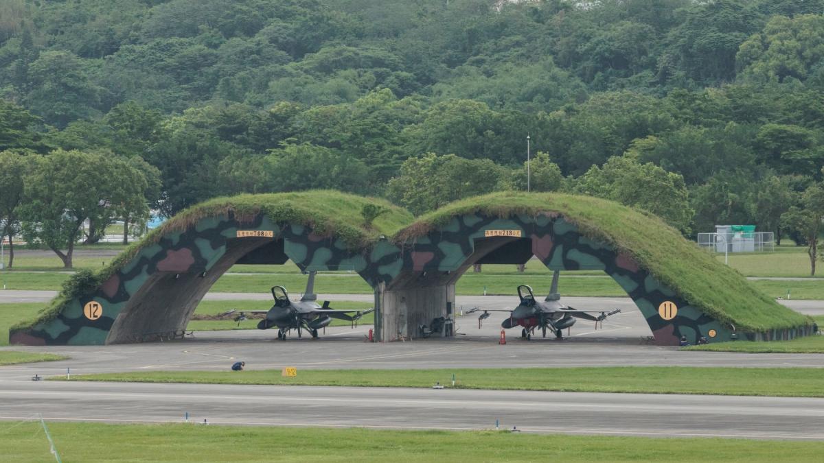 Flota de avioane F-16 a Taiwanului, consemnată la sol după dispariția unui pilot