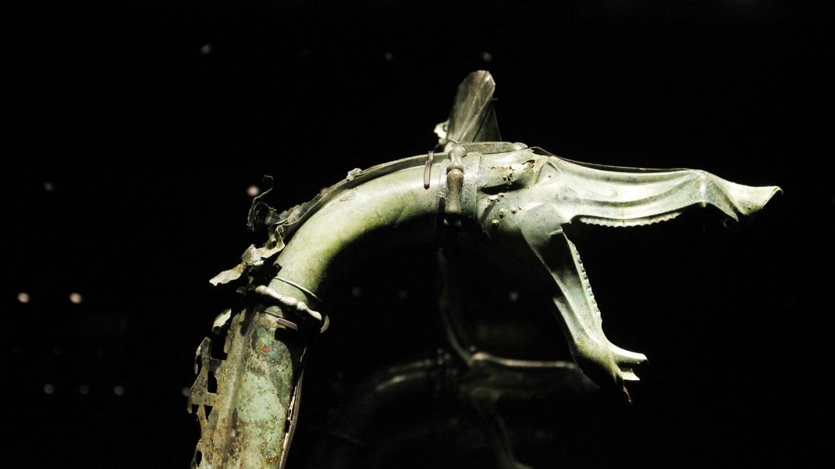 Un artefact foarte rar a fost descoperit de arheologi. „Carnixul” e vechi de 2.000 de ani și a fost folosit împotriva legiunilor romane