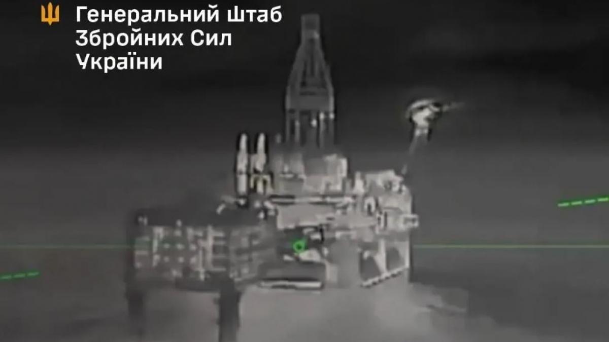 armata ucraineana a atacat trei platforme de foraj din marea caspica care apartin companiei rusesti lukoil