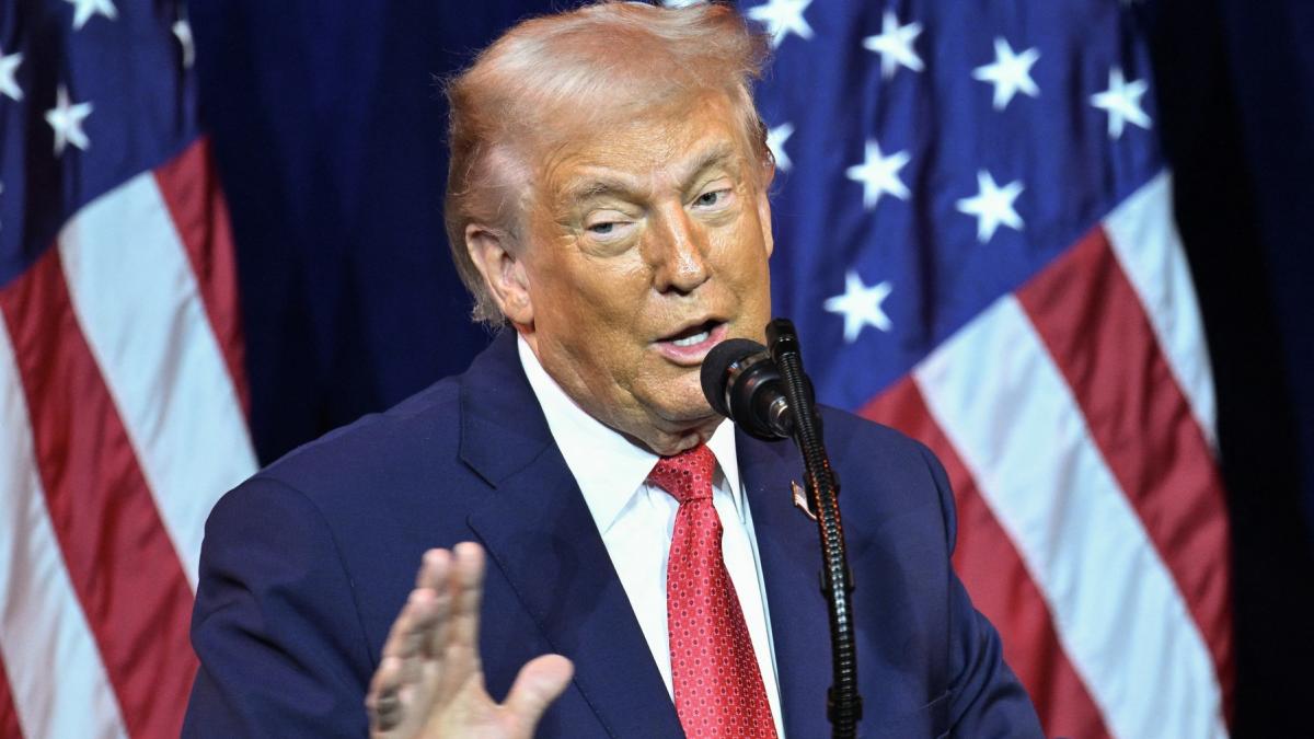 donald trump se autoproclama presedintele interimar al venezuelei cu o postare in care apare o pagina fake de wikipedia