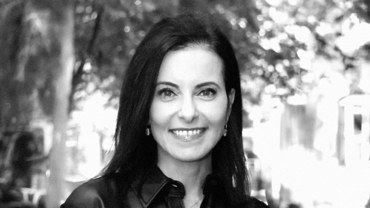 noul presedinte al meta este femeie dina powell va ocupa doua functii de top mark zuckerberg experienta ei o face ideala