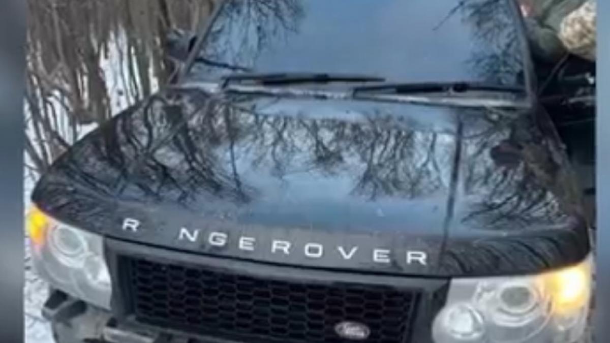 politist de fontiera lovit de o masina in care erau 7 oameni la granita romaniei cu ucraina soferul vinovat a reusit sa fuga