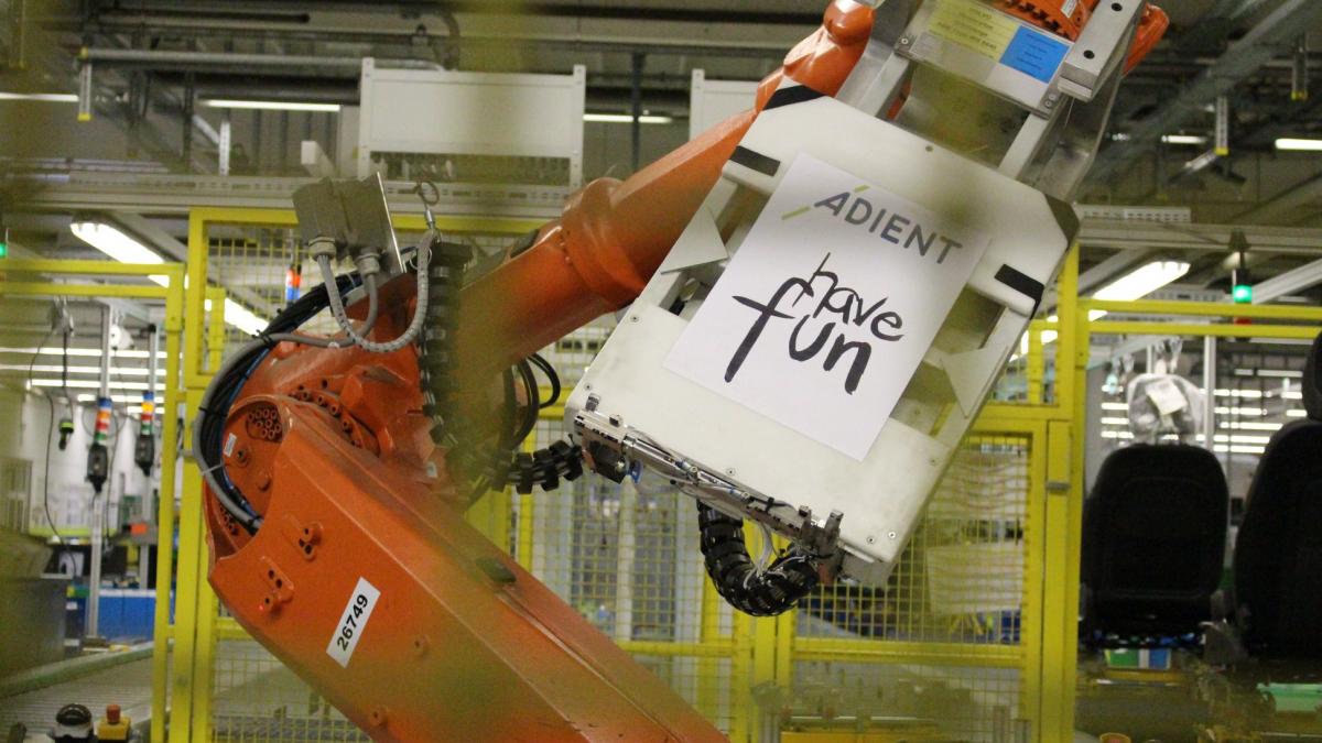 se inchide o importanta fabrica de componente auto din ploiesti peste 1 000 de angajati vor intra in somaj