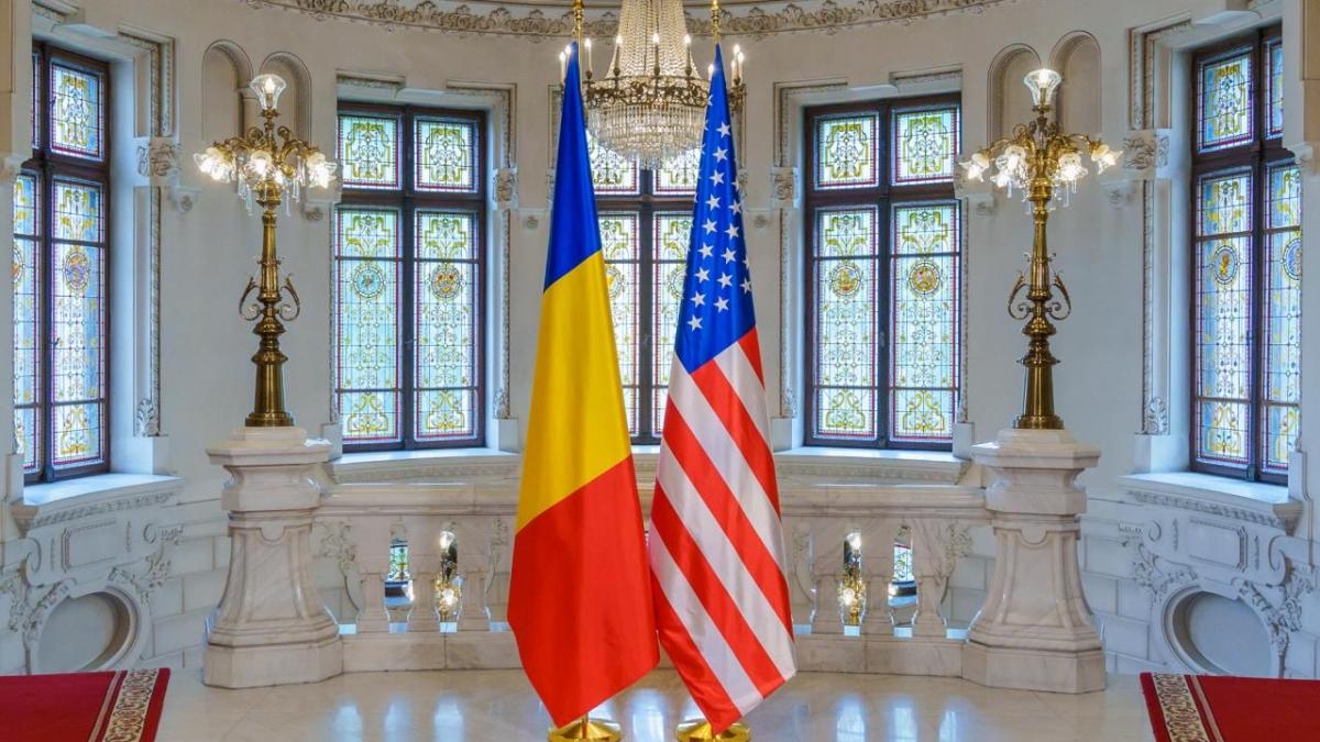 Nicușor Dan anunță reluarea unui program educațional cu SUA: „20 de liceeni români vor studia într-un liceu american”