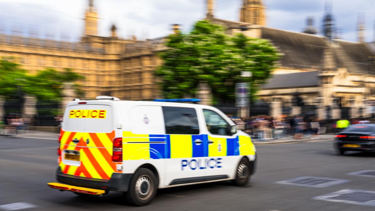 O rețea criminală românească de trafic de femei care acţiona în Regatul Unit a fost destructurată în urma unei anchete Eurojust