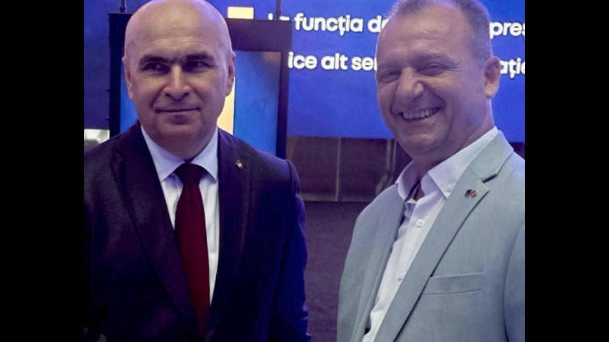 primar liberal despre supravegherea cu drone a constructiilor ilegale uneori hotararea de guvern are si lucruri hazlii scrise in ea