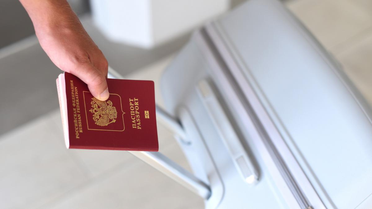 Rusia le recomandă propriilor cetăţeni să evite călătoriile în Republica Moldova, invocând cazuri de discriminare