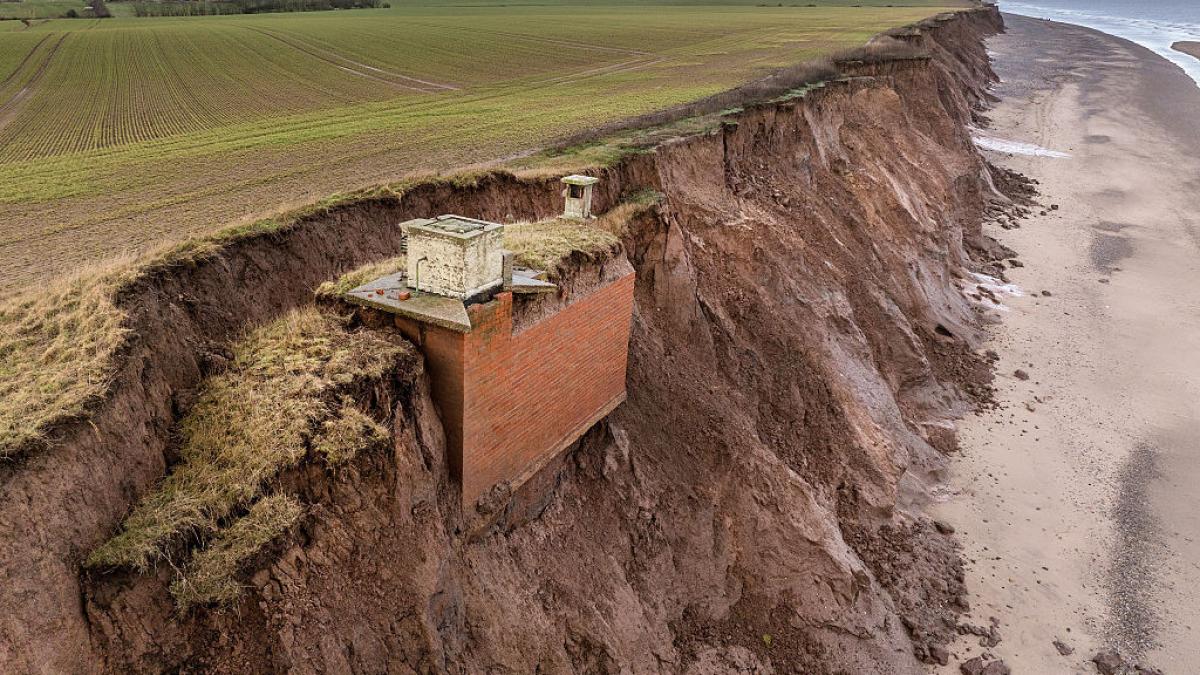 imagini cu un buncar nuclear care se poate prabusi in orice moment fenomenul alarmant care a dus la aceasta situatie