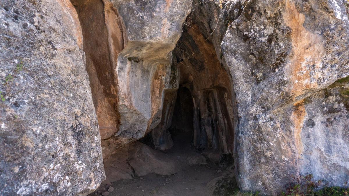 structura subterana misterioasa descoperita in peru confirma un secret antic transmis din generatie in generatie