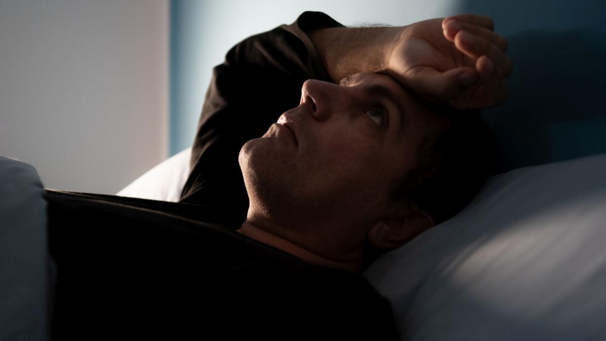 barbatul care nu doarme deloc de mai bine de 60 de ani ii invidiez pe cei care pot dormi