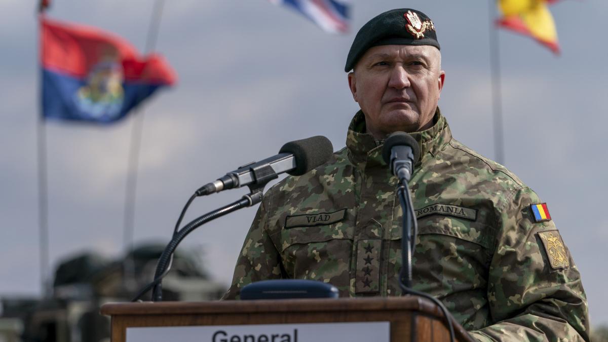 gheorghita vlad romania trebuie sa aiba populatia pregatita pentru sustinerea unui efort de razboi rusia e impredictibila