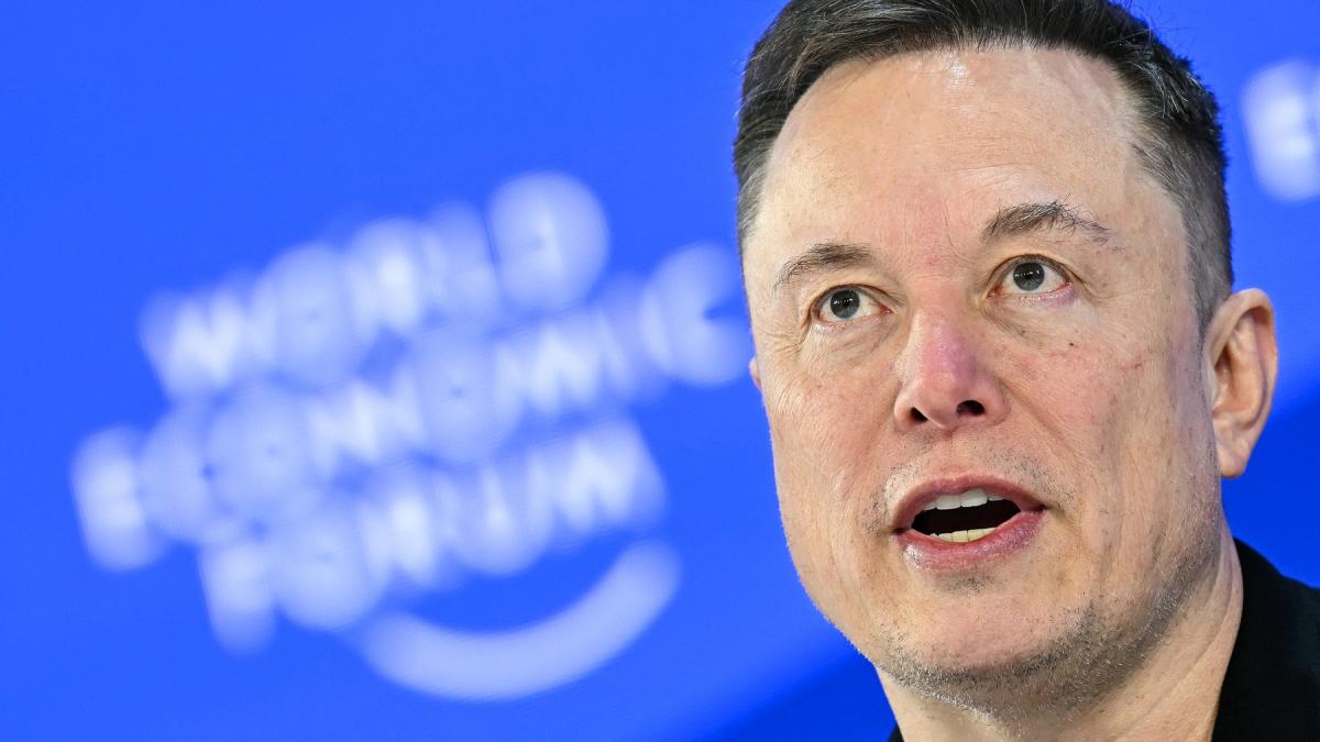 elon musk predictii socante la davos planeta va avea mai multi roboti decat oameni si nu vom mai imbatrani