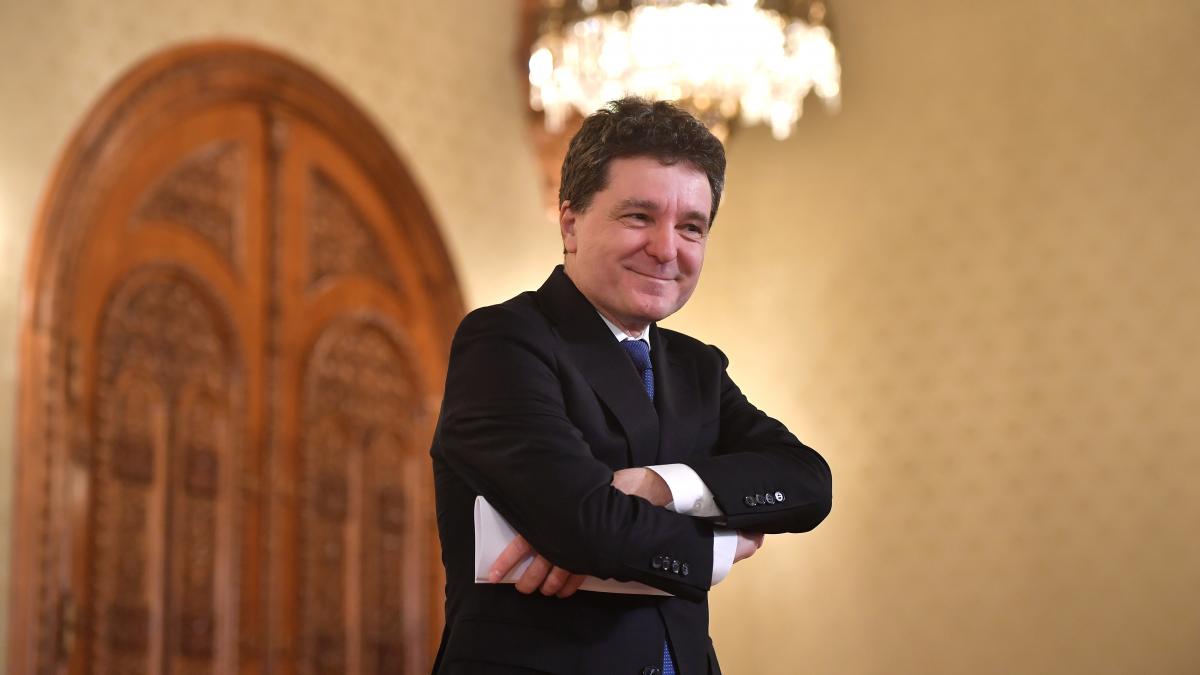 nicusor dan la cotroceni