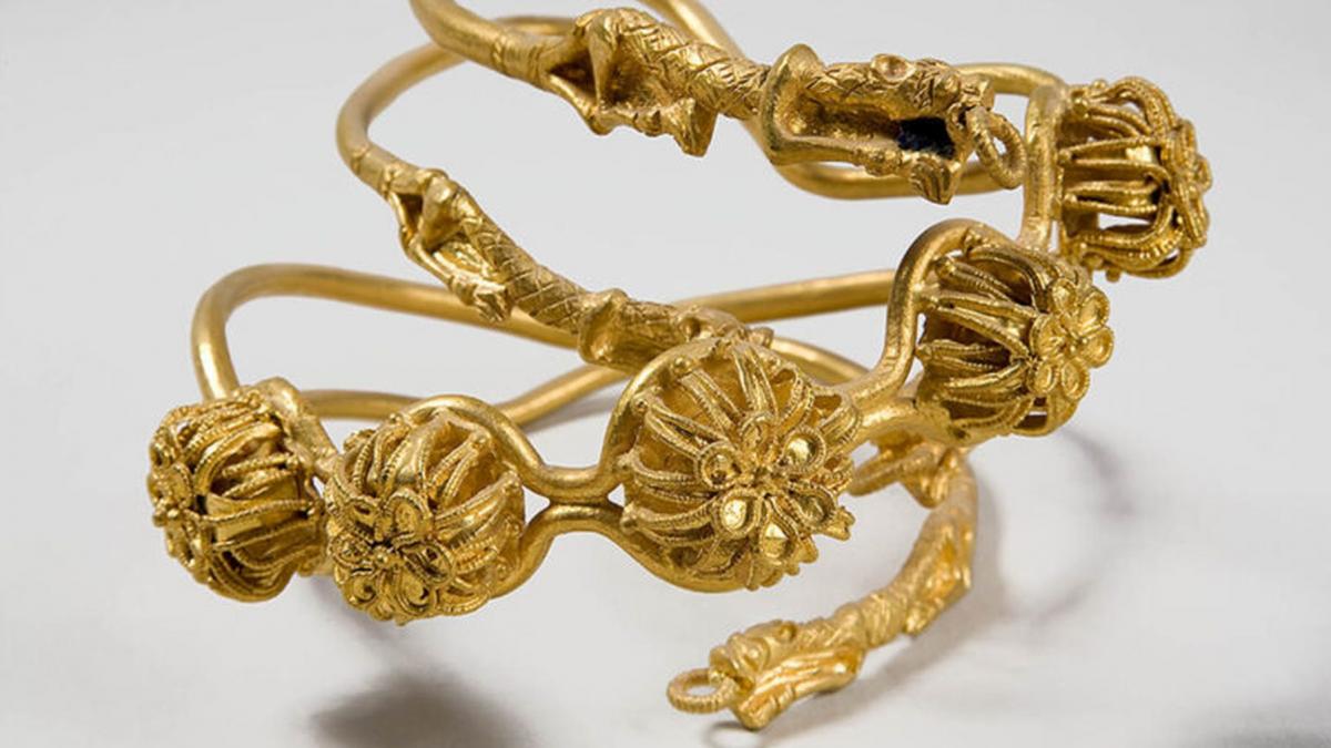 diadema princiara bunesti averesti muzeul virtual