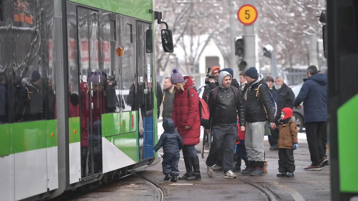 proiect pretul unei calatorii cu stb va creste de la 3 la 5 lei
