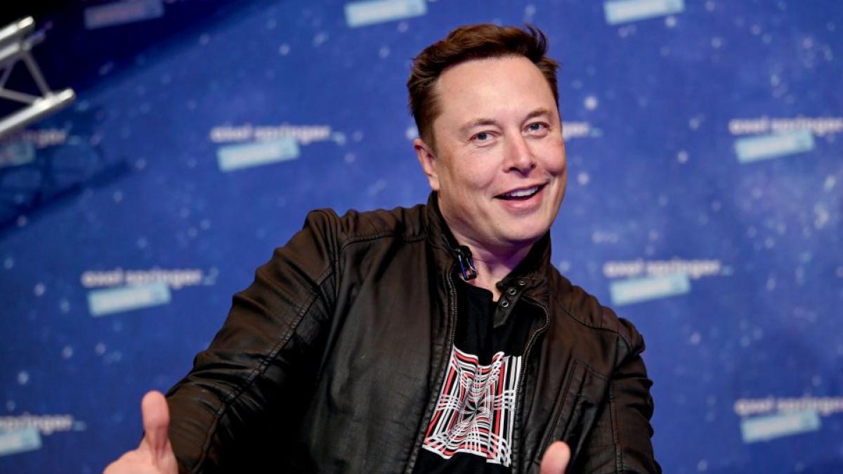 spacex sparge gheata compania lui elon musk pregateste o listare istorica pe wall street evaluata la 800 miliarde de dolari