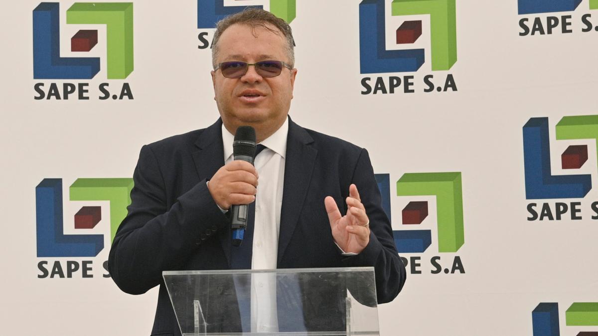 nicolae bogdan codrut stanescu superbugetar zeci de functii in companii de stat