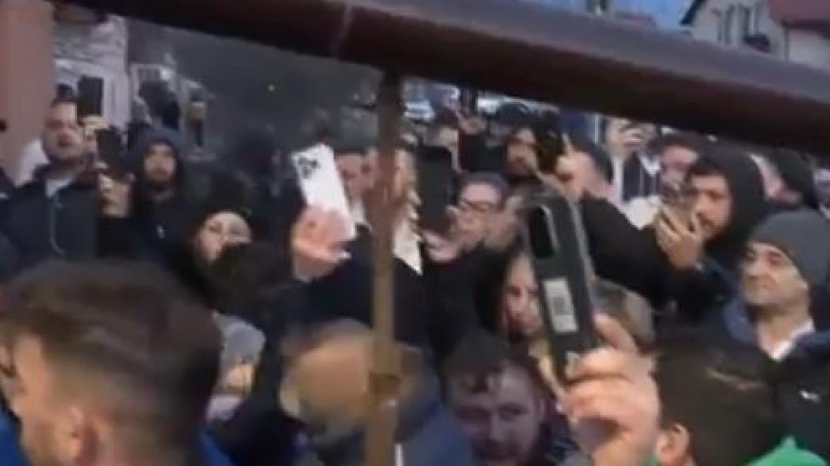 revolta in comuna in care s a mutat baiatul de 13 ani implicat in uciderea lui mario vrem sa fie la puscarie acolo ii e locul