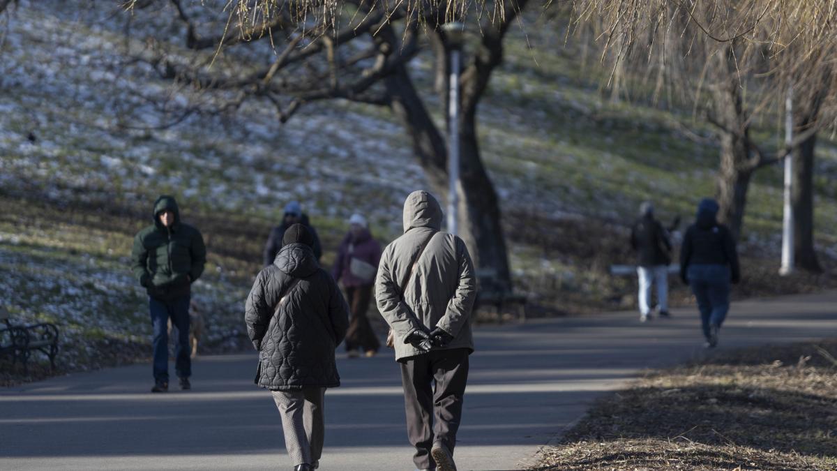 vreme calda dar cu nori in bucuresti anm de luni valorile termice vor creste