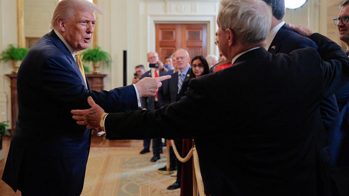 Trump și congresmeni republicani