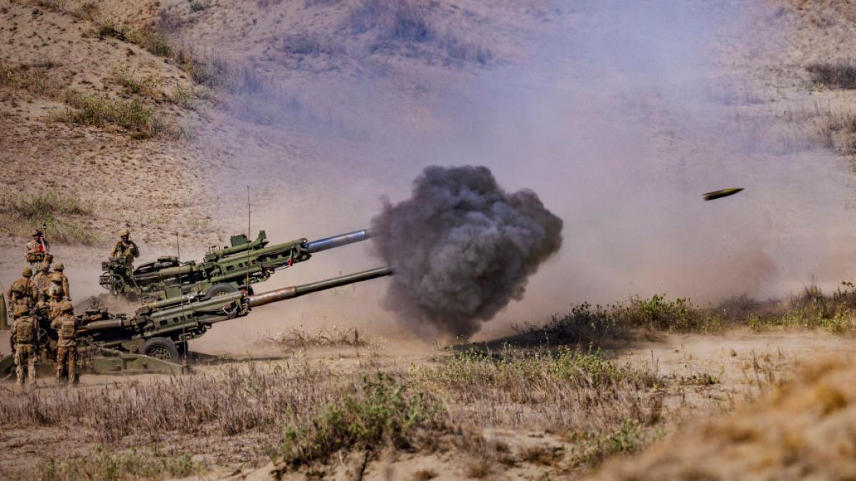 militarii americani vin in romania la cel mai mare exercitiu al artileriei sua desfasurat in europa sub comanda nato