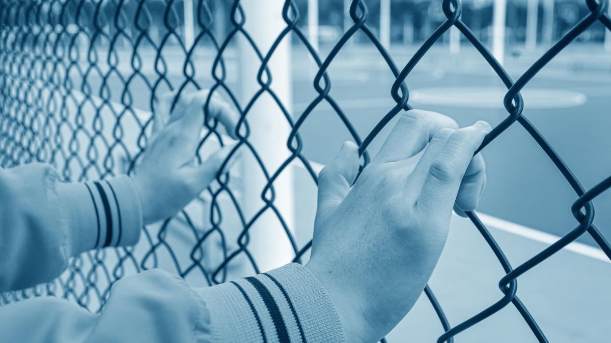 autoritatile romane sunt complet depasite de crima din cenei presedintele cj timis angajatii dgaspc nu pot ingriji criminali minori