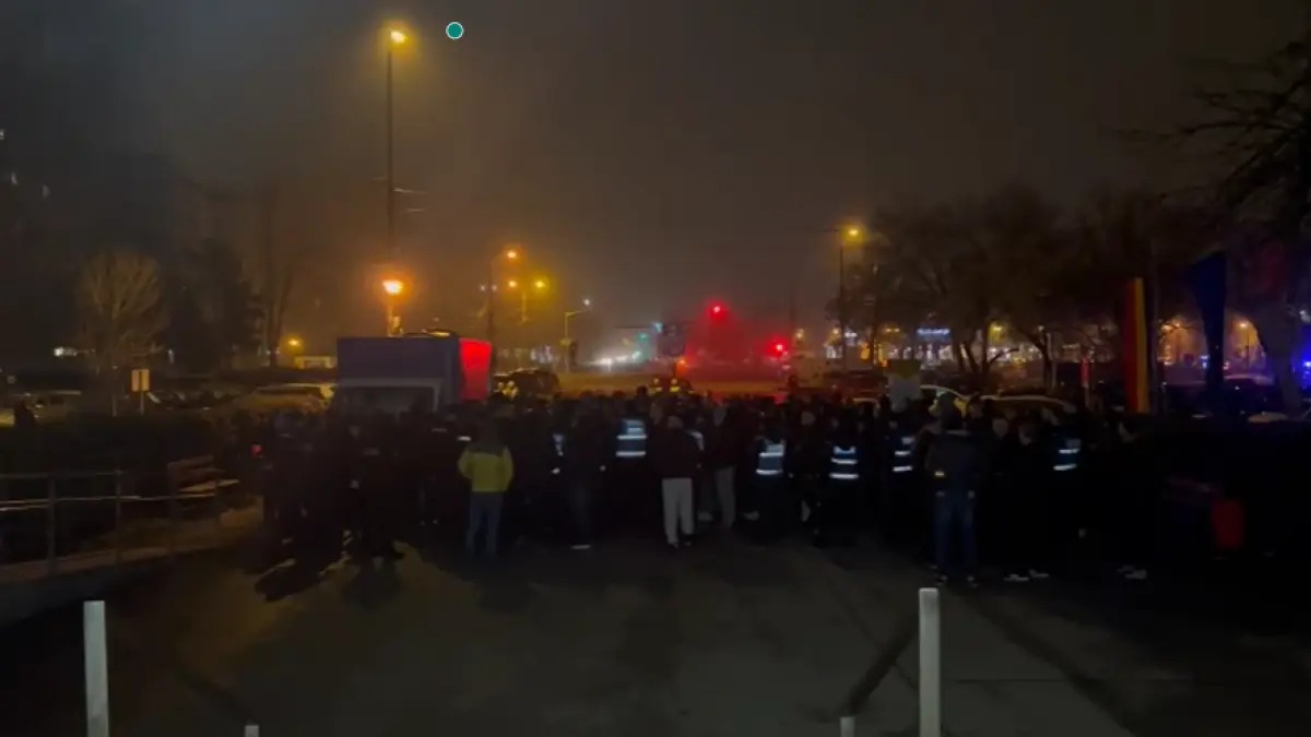 peste 100 de suporteri greci ai echipei paok salonic au ajuns la spitalul judetean din timisoara dupa accidentul tragic de pe dn6