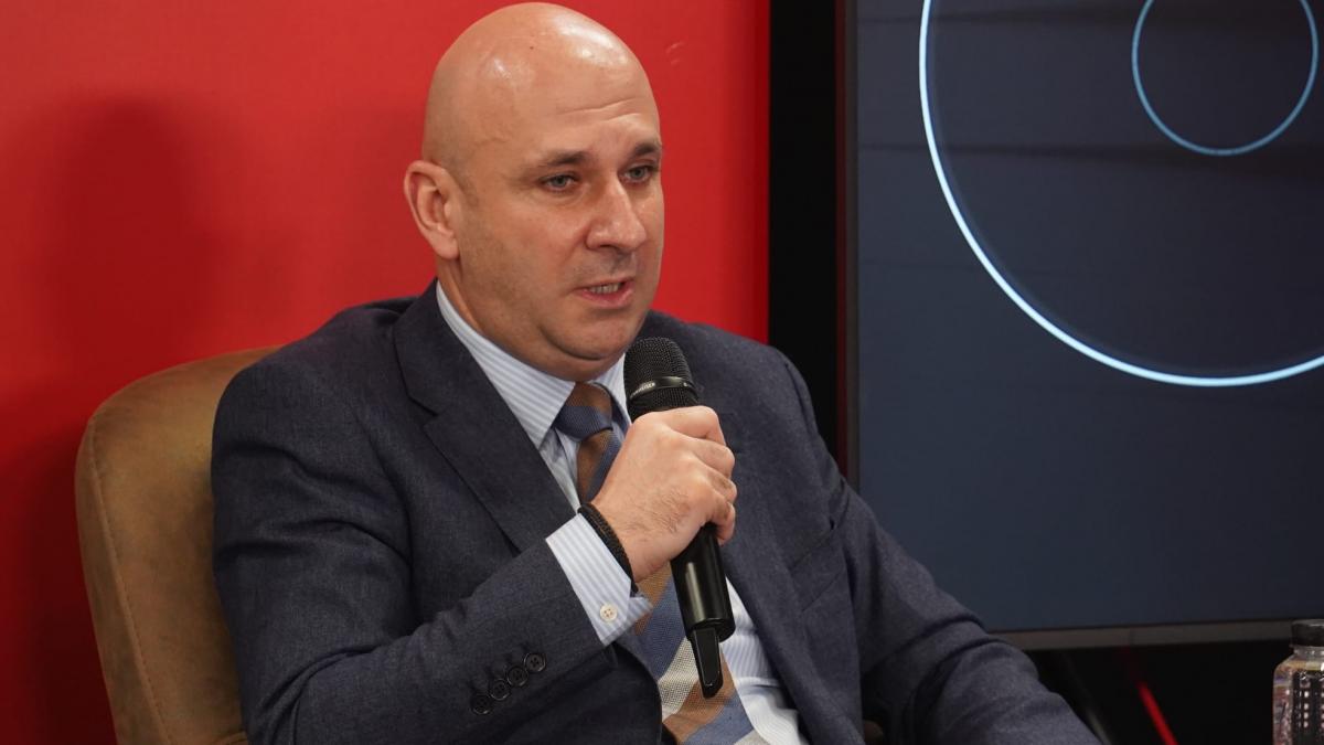 hidroelectrica intre seceta si crestere record valoarea de piata a crescut cu 9 miliarde de lei in doar 5 luni