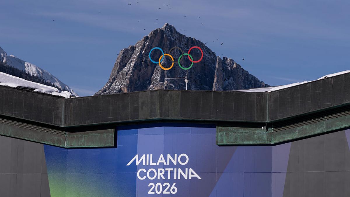 diplomatia de la jocurile olimpice de la milano cortina presa italiana macron nu vrea sa stea langa vance